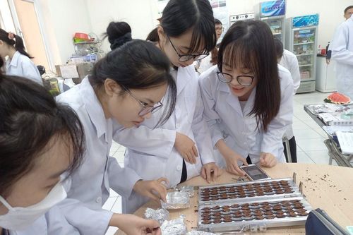 Màng bọc thực phẩm từ thanh long và củ dền