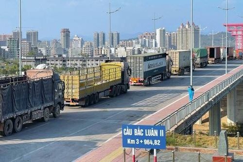 Quảng Ninh: Đẩy mạnh thương mại vùng biên