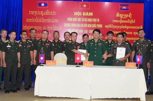 Hội đàm thống nhất phương án phục vụ Chương trình Giao lưu hữu nghị Quốc phòng biên giới Việt Nam - Lào - Campuchia