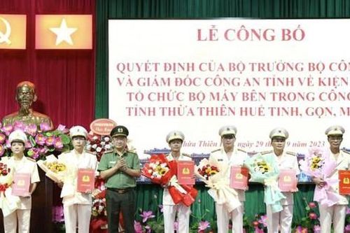 Bản tin 8H: Công an tỉnh Thừa Thiên-Huế kiện toàn tổ chức bộ máy