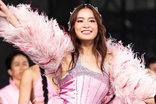 Hoàng Thùy Linh hát live thế nào ở live show?