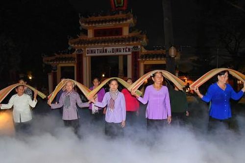 Tái hiện phiên 'chợ ma' hơn 200 năm tuổi ở Đồng Tháp