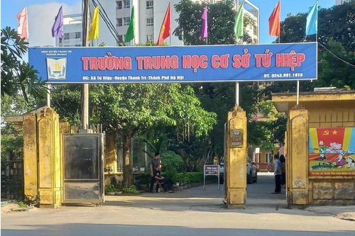 Trả lại phụ huynh hơn 160 triệu đồng 'lạm thu' đầu năm học