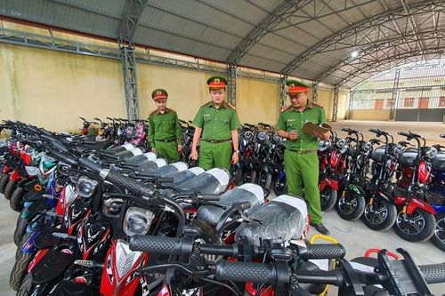 Đắk Lắk: Phát hiện, thu giữ hơn 100 chiếc xe điện không rõ nguồn gốc xuất xứ