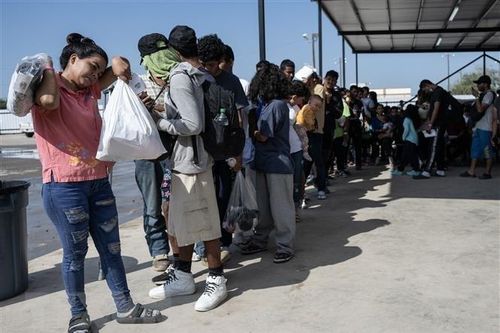 Mỹ, Mexico cam kết giải quyết nguyên nhân gốc rễ của vấn đề di cư