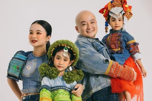 Cao Minh Tiến kết hợp chất liệu thổ cẩm với denim