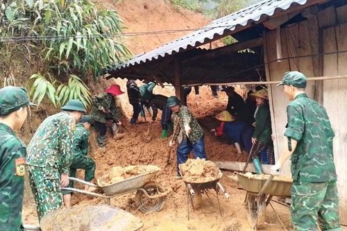 Thanh Hóa, Nghệ An khắc phục hậu quả mưa lũ gây ra