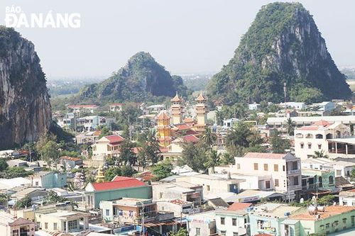 Từ 'Núi Non Nước' đến 'Ngũ Hành Sơn'