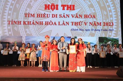 Sôi nổi hội thi tìm hiểu di sản văn hóa