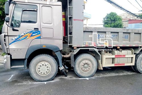 Tai nạn giao thông nghiêm trọng khiến 2 người thương vong