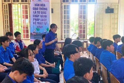 Trên 95% số học sinh tham gia cuộc thi trực tuyến tìm hiểu về pháp luật cho học sinh, sinh viên