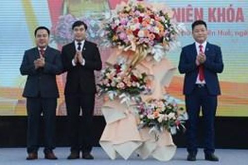 Trường đại học Kinh tế khai giảng năm học mới