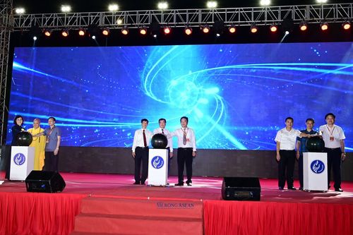 Hải Dương khai mạc tuần văn hóa du lịch và thương mại tại di tích Kiếp Bạc