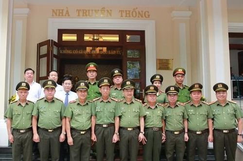 Cụm thi đua số 7 với nhiều hoạt động sinh hoạt chính trị ý nghĩa tại Côn Đảo