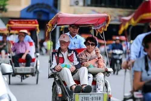 Du lịch Việt Nam đón 8,9 triệu lượt khách quốc tế