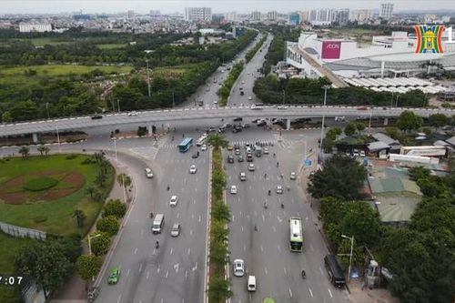 Thí điểm tổ chức giao thông nút Cổ Linh - Thạch Bàn