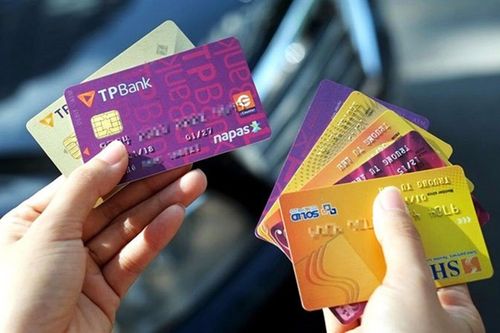 Có bắt buộc đổi thẻ ATM gắn chip?