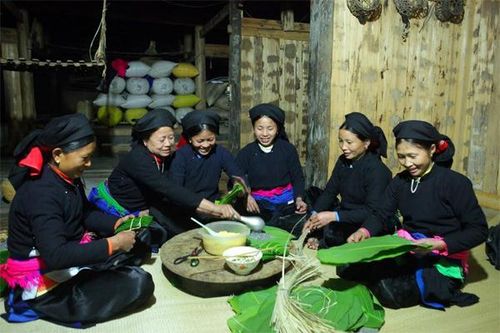 Người dân tộc La Chí chung tay xóa bỏ hủ tục lạc hậu