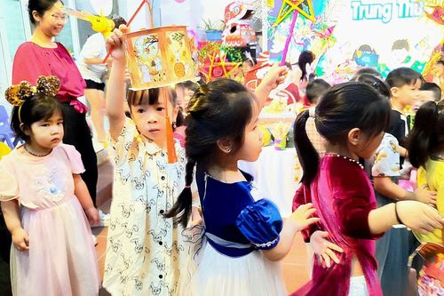 Yêu cầu thường xuyên tổ chức các trò chơi dân gian trong trường học