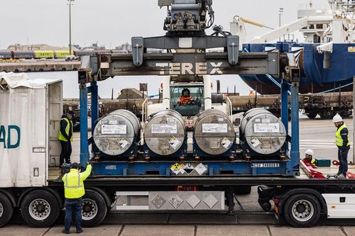 Giá uranium vượt qua kỷ lục 10 năm khi Nga đình chỉ xuất khẩu