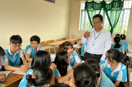 Thổi hồn nhân cách, đạo đức cho học sinh qua môn Giáo dục công dân