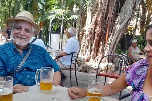 Chiều La Habana, uống bia với 'thủy triều'