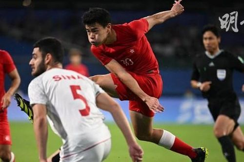 Chiến thắng lịch sử của Olympic Hồng Kông Trung Quốc