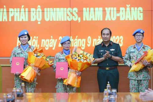 Nỗ lực hoàn thành nhiệm vụ Gìn giữ Hòa bình ở môi trường đa quốc gia
