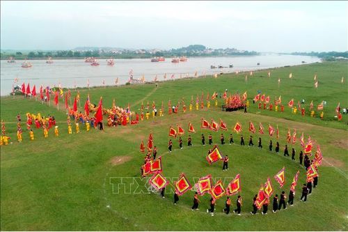 Tái hiện hào khí Đông A thời Trần tại diễn xướng hội quân trên sông Lục Đầu