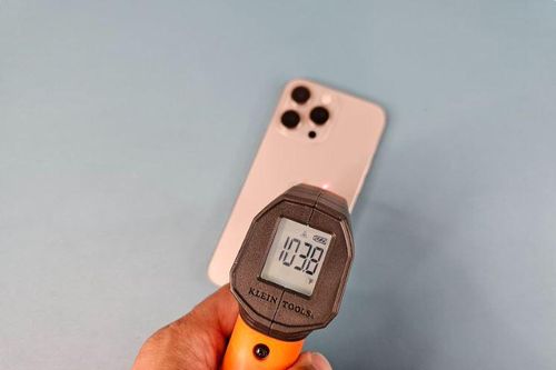 Apple tìm ra lỗi khiến iPhone 15 Pro mới tinh bị quá nóng