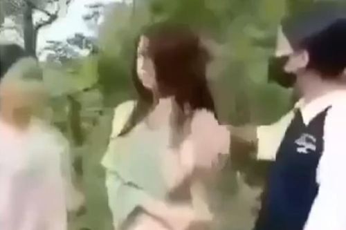 Xót xa hoàn cảnh nữ sinh bị đưa vào rừng keo đánh hội đồng, lột đồ quay clip ở Nghệ An
