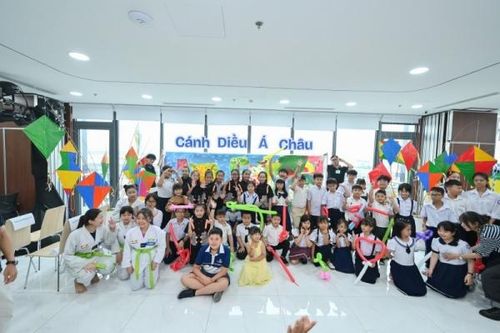 AIG trao 177 suất học bổng cho học sinh, sinh viên ưu tú, có hoàn cảnh đặc biệt