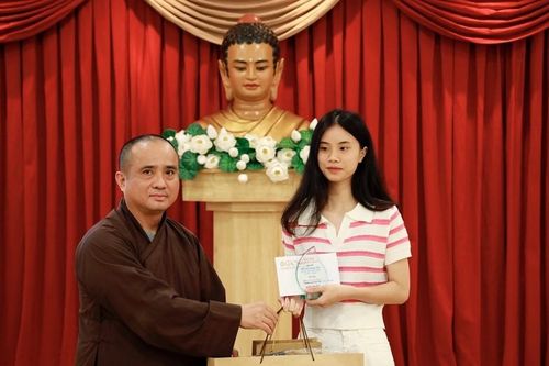 Lễ trao giải cuộc thi 'Bến đỗ bình yên' tại tòa soạn Báo Giác Ngộ