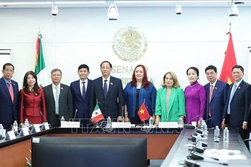 Phó Chủ tịch Quốc hội, Thượng tướng Trần Quang Phương thăm và làm việc tại Mexico