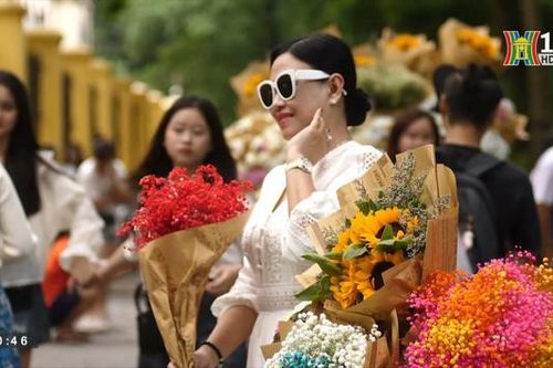 Lưu giữ mùa thu Hà Nội