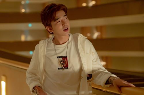 Ca sĩ Chi Dân đưa cả êkip ra nước ngoài thực hiện MV mới