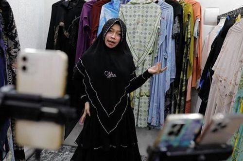 Indonesia cấm bán hàng qua TikTok