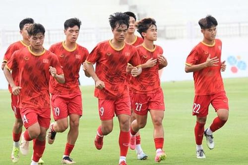 Đội U18 Việt Nam chuẩn bị dự giải giao hữu tại Hàn Quốc