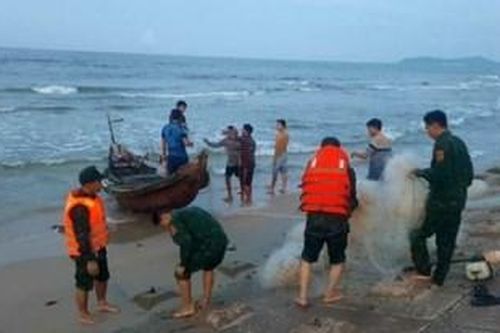Vụ học sinh bị đuối nước ở Thừa Thiên Huế: Tìm thấy thi thể thứ hai