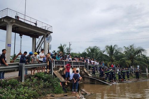Tiền Giang: Tìm thấy thi thể thiếu niên đuối nước tại cống Cái Ngang