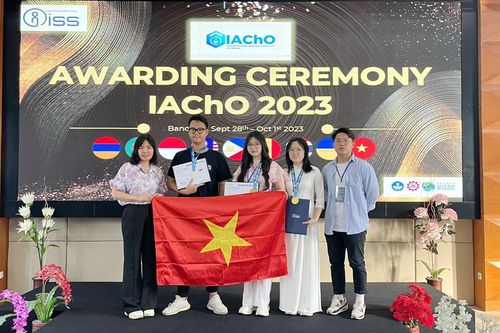 Học sinh Việt Nam đạt thành tích cao tại Olympic Hóa học ứng dụng quốc tế