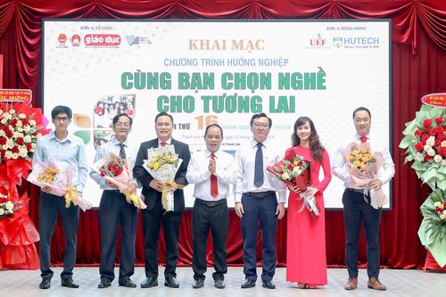 'Cùng bạn chọn nghề cho tương lai' sẽ đến với học sinh 600 trường THPT