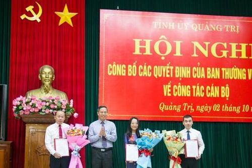 Công bố quyết định của Ban Thường vụ Tỉnh ủy Quảng Trị về công tác cán bộ