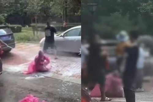Phù dâu khóc thét vì trò đùa phản cảm ở đám cưới