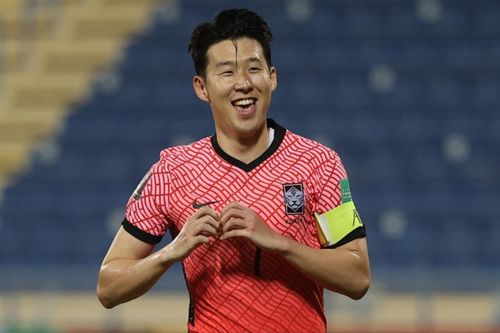 Son Heung-min được Hàn Quốc triệu tập đấu Việt Nam, cơ hội để Quang Hải so tài
