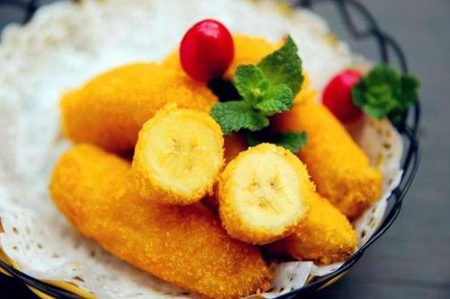 Chuối chiên làm kiểu này thơm giòn bên ngoài, mềm ngậy bên trong