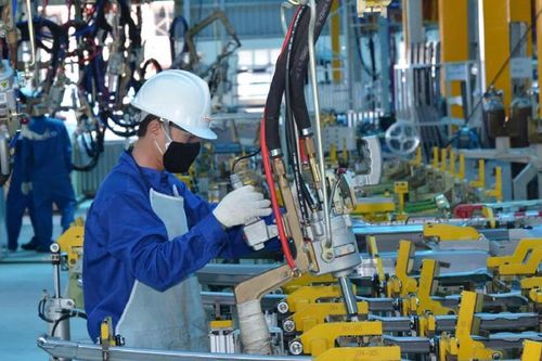 PMI xuống dưới ngưỡng trung bình, ngành sản xuất Việt Nam suy giảm nhẹ trong tháng 9