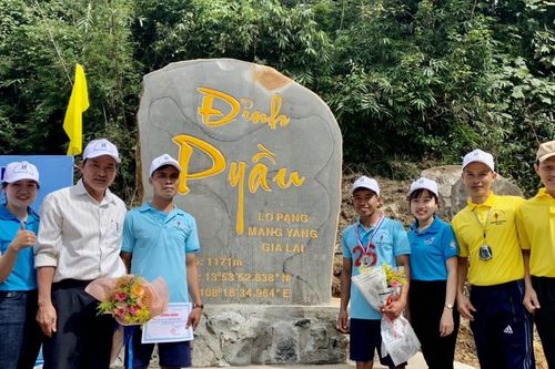 Giải Việt dã 'Chinh phục đỉnh Pyầu' lần thứ II diễn ra vào ngày 21-10