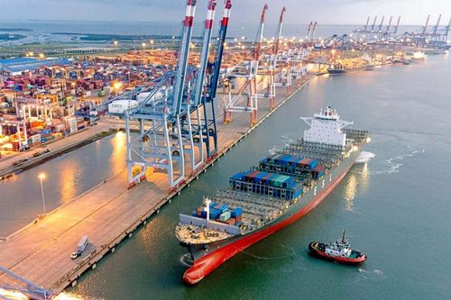 Container Việt Nam (VSC) muốn huy động 1.300 tỷ để hoàn tất việc thâu tóm Cảng Nam Hải - Đình Vũ