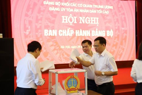 Kiện toàn bổ sung Ủy viên BCH Đảng bộ, Ủy ban Kiểm tra Đảng ủy TANDTC